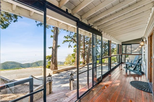22988 Valley View, Crestline, CA 92325