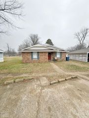2510 Overdene Street, Corning, AR 72422