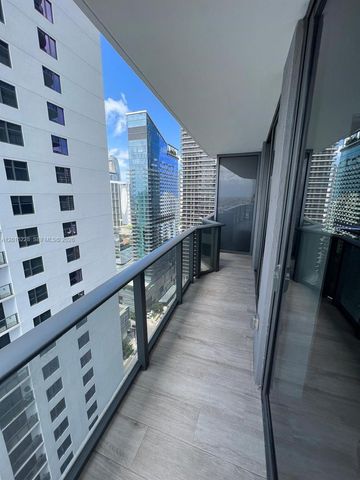 55 SW 9th St 3308, Miami, FL 33130