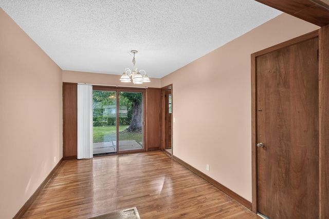 9107 14th Avenue S, Bloomington, MN 55425