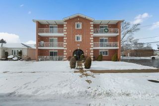 9700 McVicker Avenue 2N, Oak Lawn, IL 60453