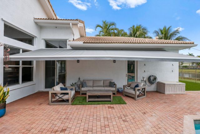 10812 Castle Oak Drive, Boynton Beach, FL 33473