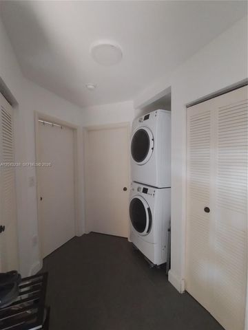 15509 N Miami Lakeway N 102, Miami Lakes, FL 33014