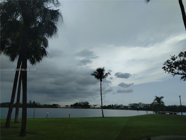 15509 N Miami Lakeway N 102, Miami Lakes, FL 33014
