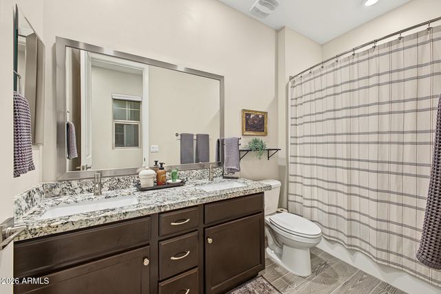 17262 W BUTLER Avenue, Waddell, AZ 85355