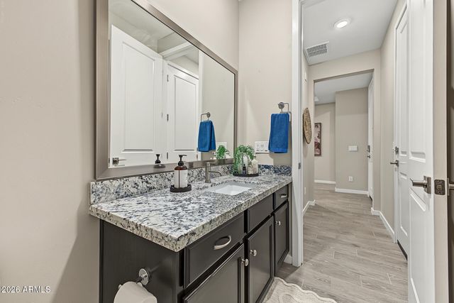 17262 W BUTLER Avenue, Waddell, AZ 85355