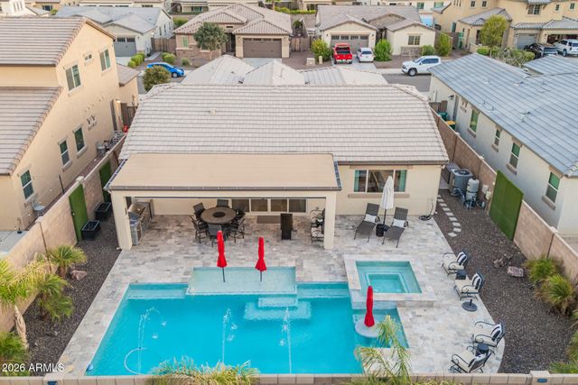 17262 W BUTLER Avenue, Waddell, AZ 85355