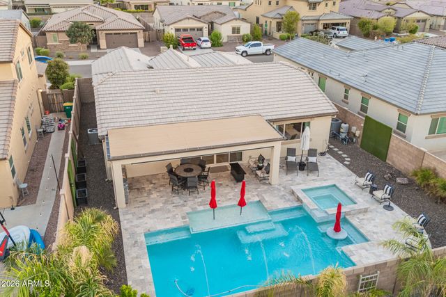 17262 W BUTLER Avenue, Waddell, AZ 85355