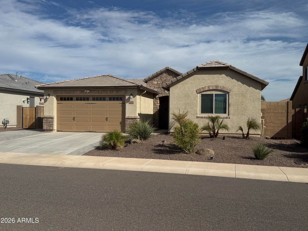 17262 W BUTLER Avenue, Waddell, AZ 85355 — exterior