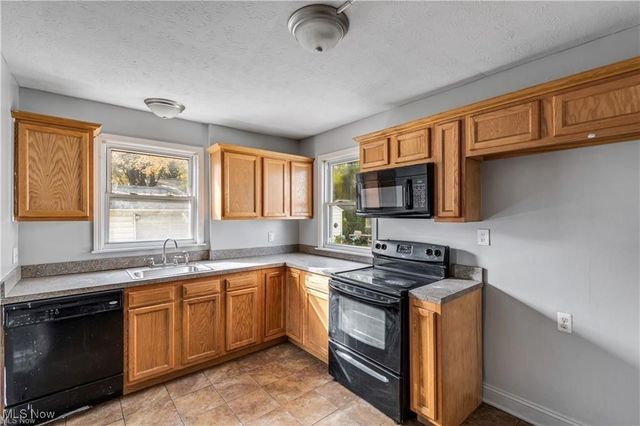 3204 14th Street SW, Canton, OH 44710