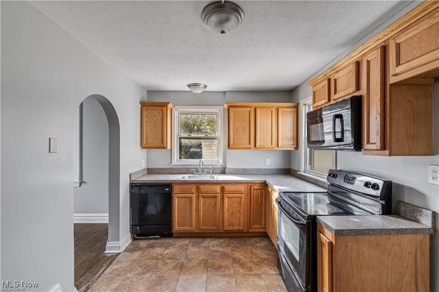 3204 14th Street SW, Canton, OH 44710