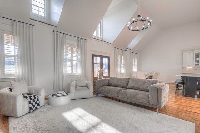 9253 Skyfall Drive, Ooltewah, TN 37363