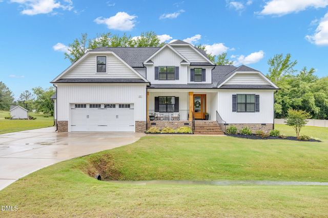 257 Hampshire Court, Four Oaks, NC 27524