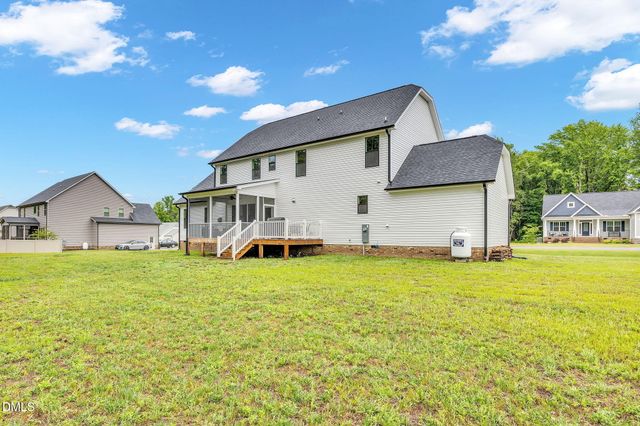 257 Hampshire Court, Four Oaks, NC 27524