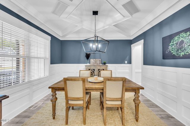 257 Hampshire Court, Four Oaks, NC 27524