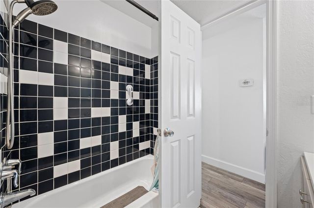 1423 NE 1ST STREET, Mulberry, FL 33860