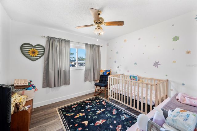 1423 NE 1ST STREET, Mulberry, FL 33860