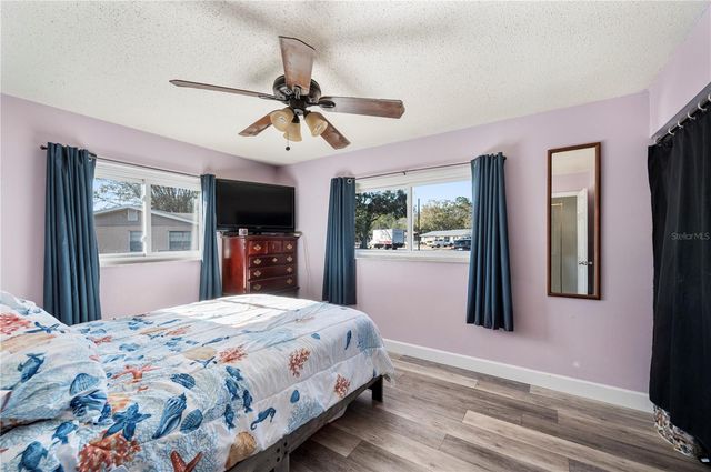 1423 NE 1ST STREET, Mulberry, FL 33860