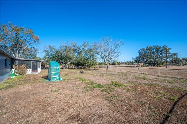 1423 NE 1ST STREET, Mulberry, FL 33860