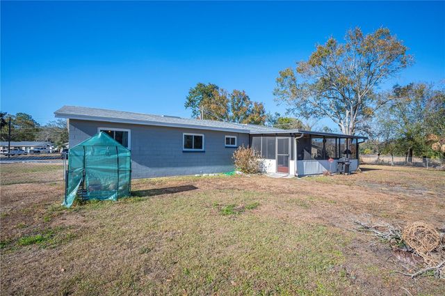 1423 NE 1ST STREET, Mulberry, FL 33860