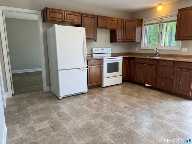 93 South Cliff Street 2B, Ansonia, CT 06401