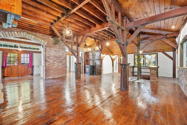 460 Federal St, Belchertown, MA 01007