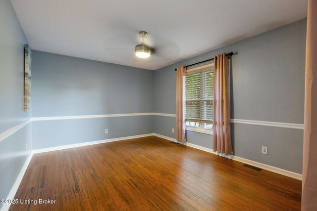 4605 Shadyview Dr, Floyds Knobs, IN 47119