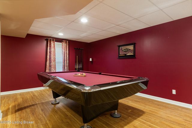 4605 Shadyview Dr, Floyds Knobs, IN 47119