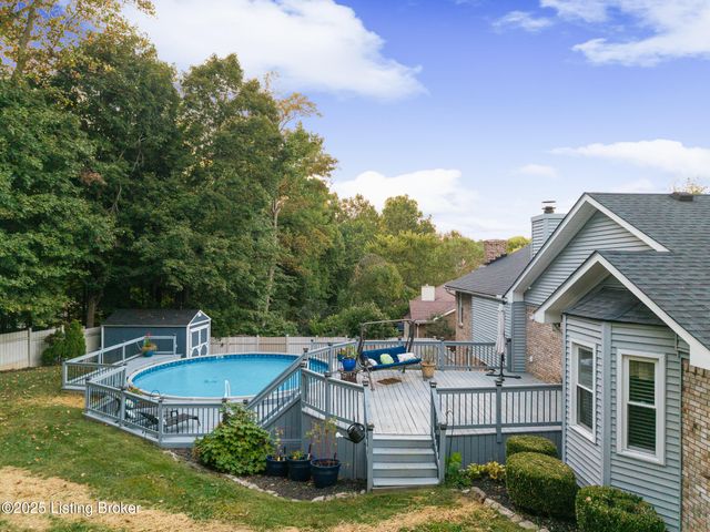 4605 Shadyview Dr, Floyds Knobs, IN 47119