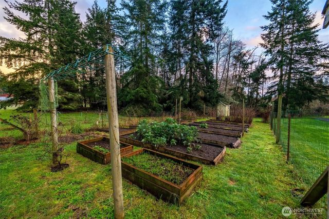 4145 Glendale Road, Clinton, WA 98236