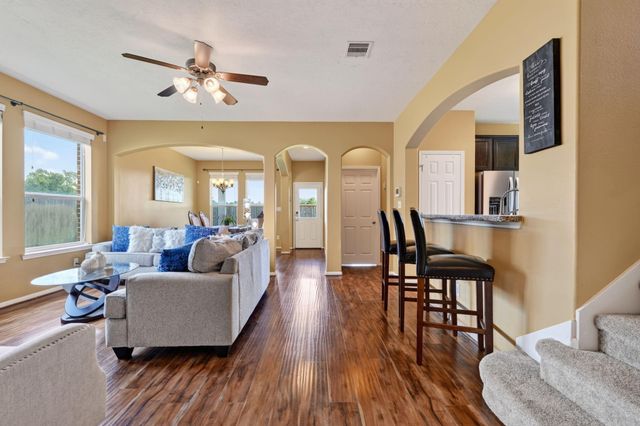 10202 Larkmist Lane, Tomball, TX 77375