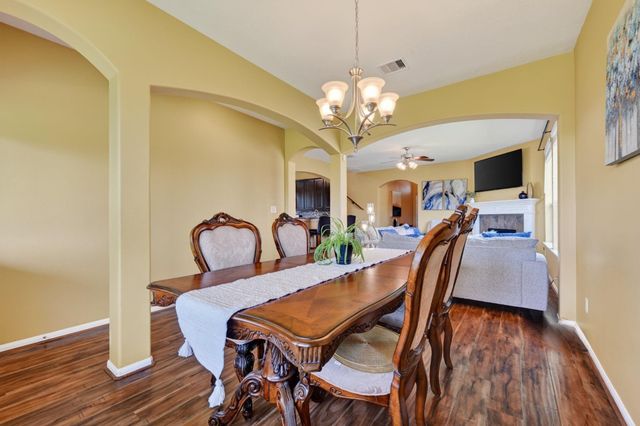 10202 Larkmist Lane, Tomball, TX 77375