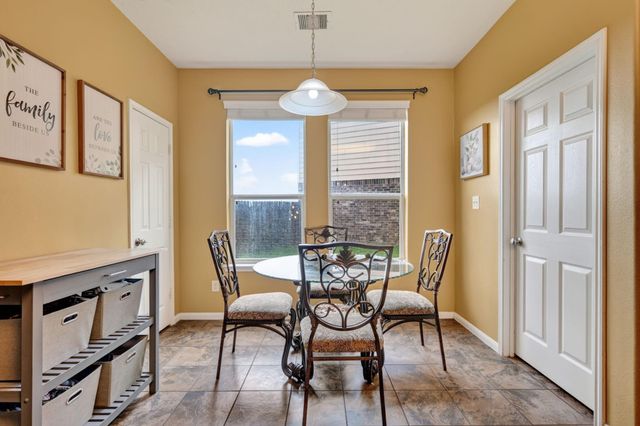 10202 Larkmist Lane, Tomball, TX 77375