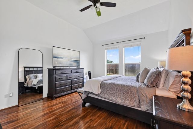 10202 Larkmist Lane, Tomball, TX 77375