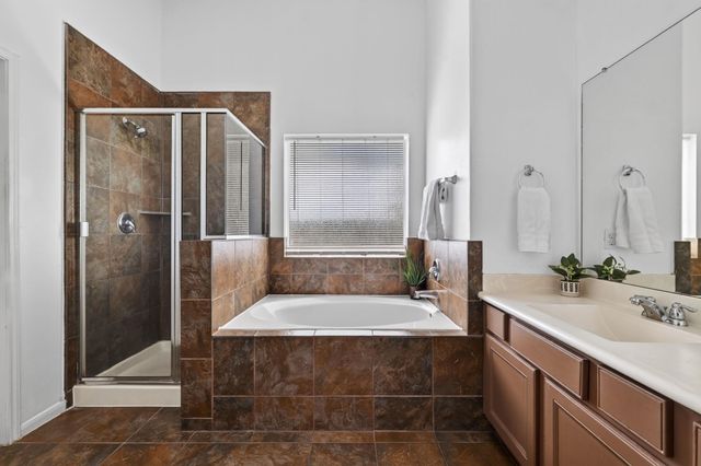 10202 Larkmist Lane, Tomball, TX 77375