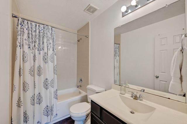 10202 Larkmist Lane, Tomball, TX 77375