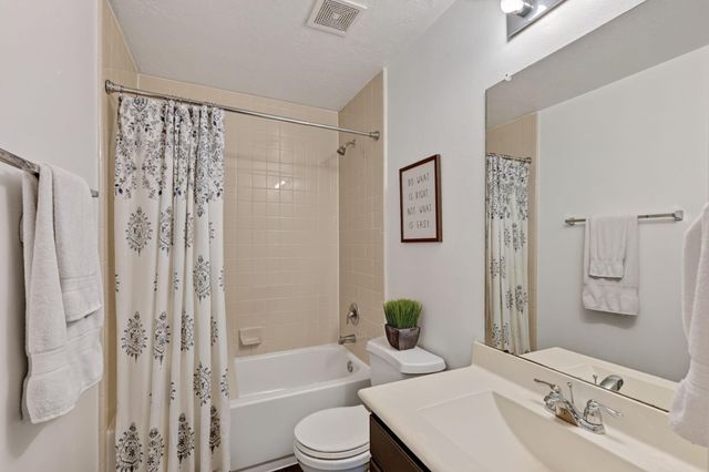 10202 Larkmist Lane, Tomball, TX 77375
