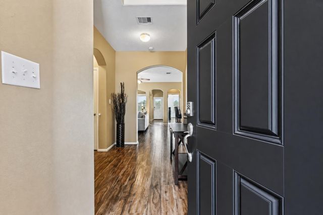 10202 Larkmist Lane, Tomball, TX 77375