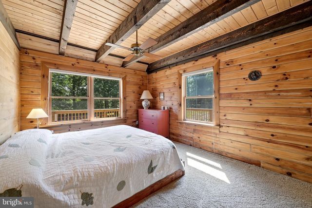 382 SUNDOWN TRL, Great Cacapon, WV 25422