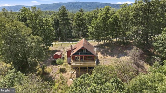 382 SUNDOWN TRL, Great Cacapon, WV 25422