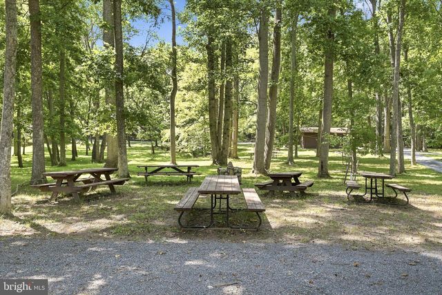 382 SUNDOWN TRL, Great Cacapon, WV 25422