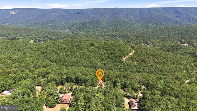 382 SUNDOWN TRL, Great Cacapon, WV 25422