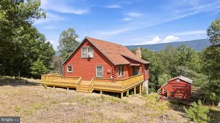 382 SUNDOWN TRL, Great Cacapon, WV 25422