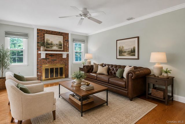 16 Makanna Drive, Huntington, NY 11743