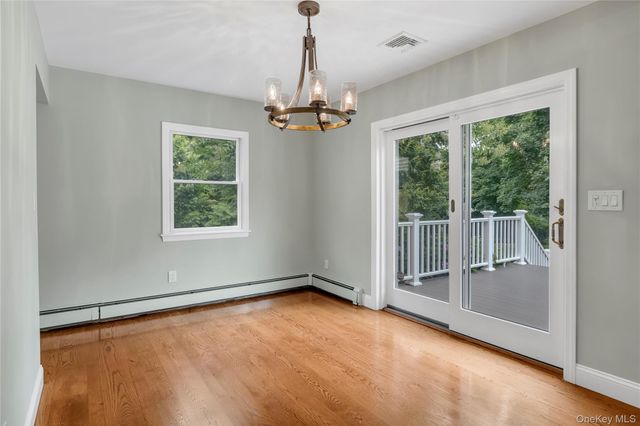 16 Makanna Drive, Huntington, NY 11743