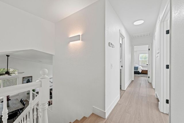 8917 Old Creek Dr, Elk Grove, CA 95758