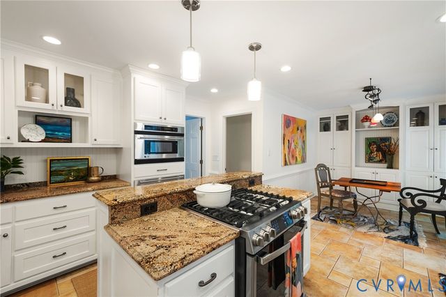 6 E Lower Tuckahoe Rd, Richmond, VA 23238