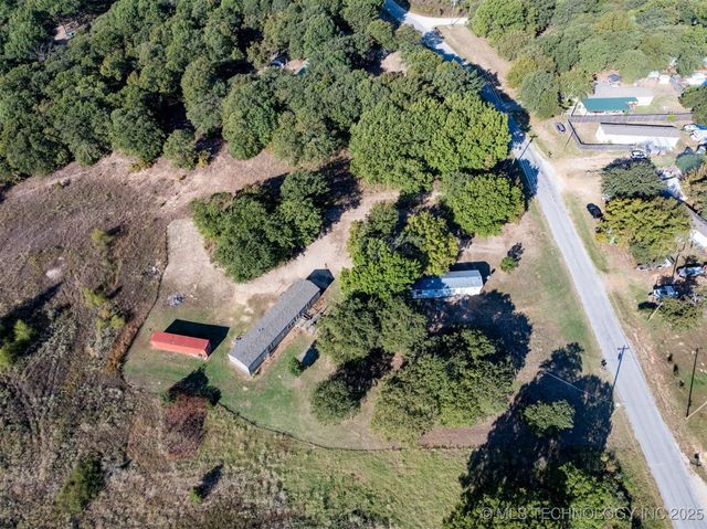 11137 Snell, Kingston, OK 73439