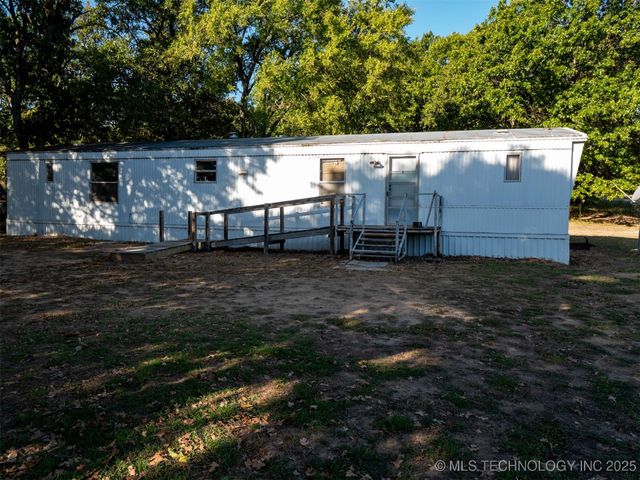 11137 Snell, Kingston, OK 73439