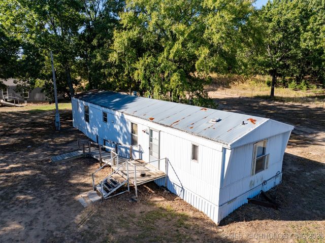 11137 Snell, Kingston, OK 73439